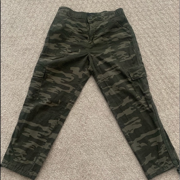 Sanctuary Camo Capri - Picture 2 of 8